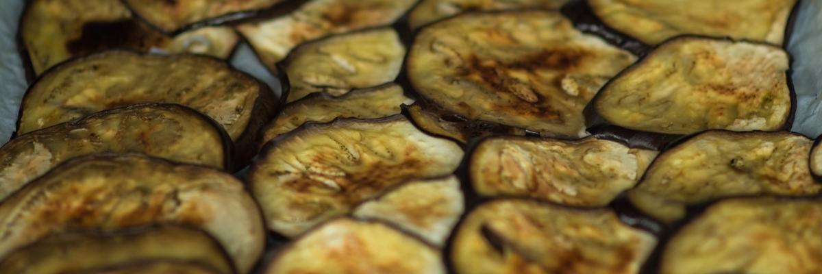 Baked aubergine crisps.